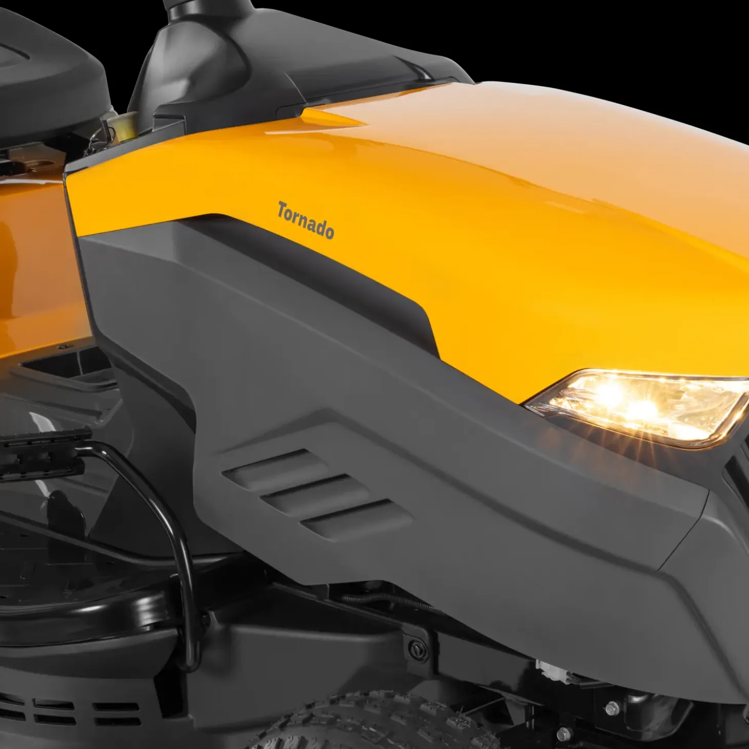 Stiga 398 Tornado havetraktor med hydrostatisk gear