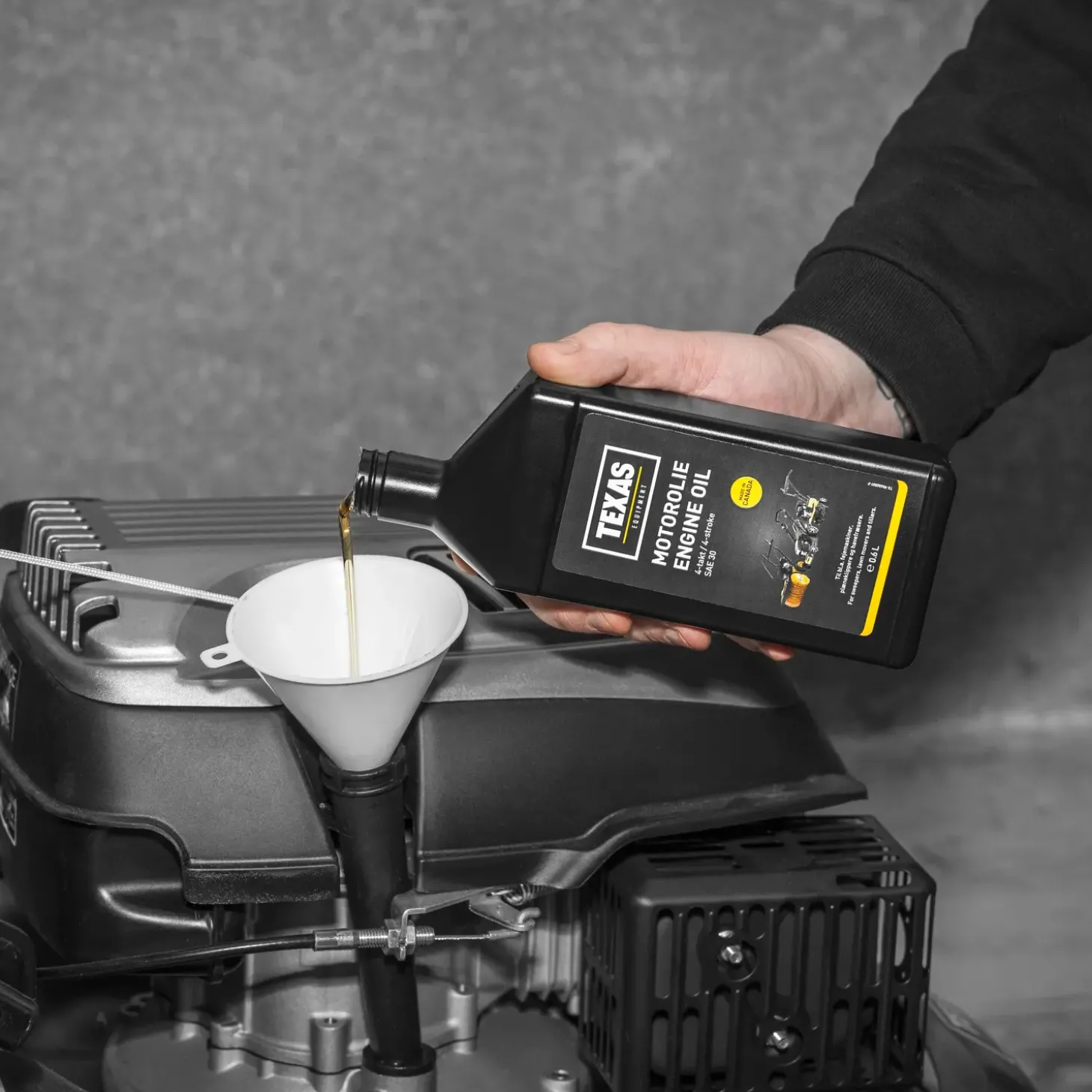 Stiga 398M Tornado havetraktor med manuelt gear