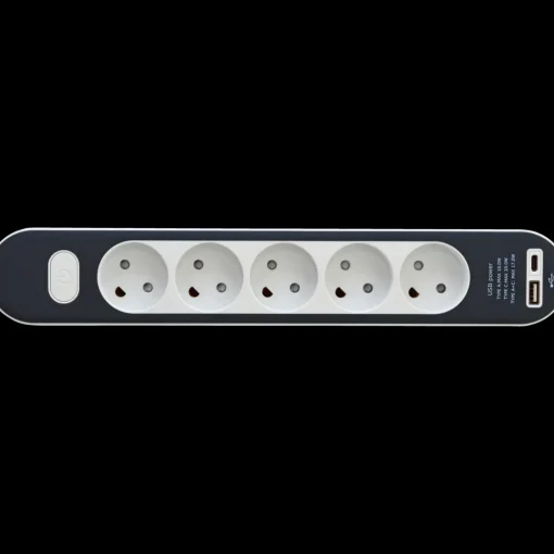 5-stikdåse med USB A+C 1,4m ledning