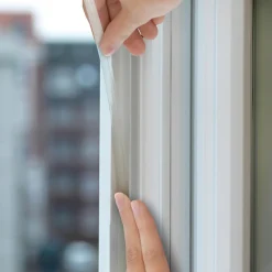 Tesamoll® Premium Flexible silikonetætningsliste hvid 8,5 mm x 6 m