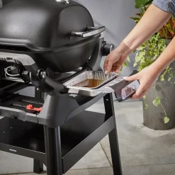 Weber® Q1200N gasgrill med stander