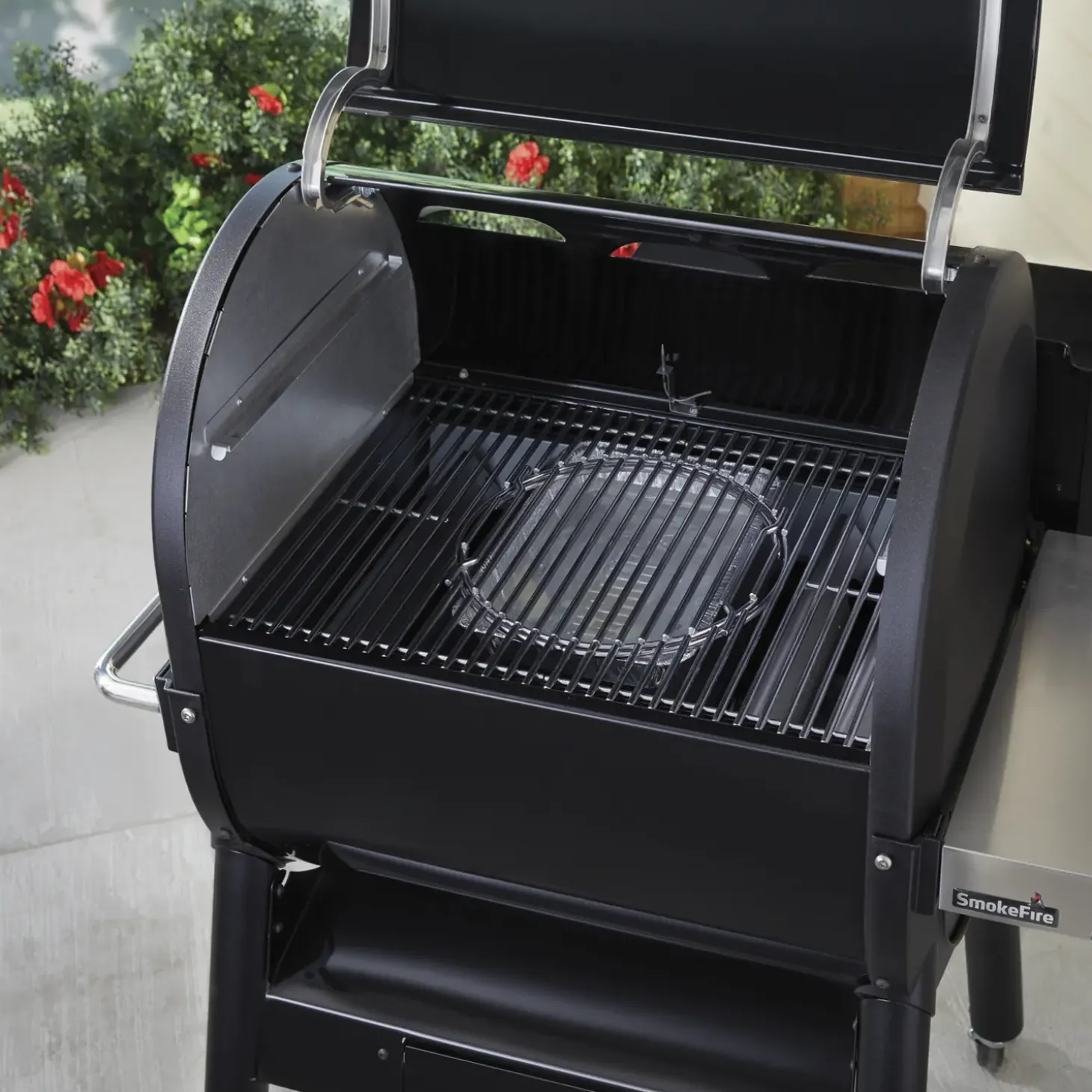 Weber vandindsats til SmokeFire træpillegrill